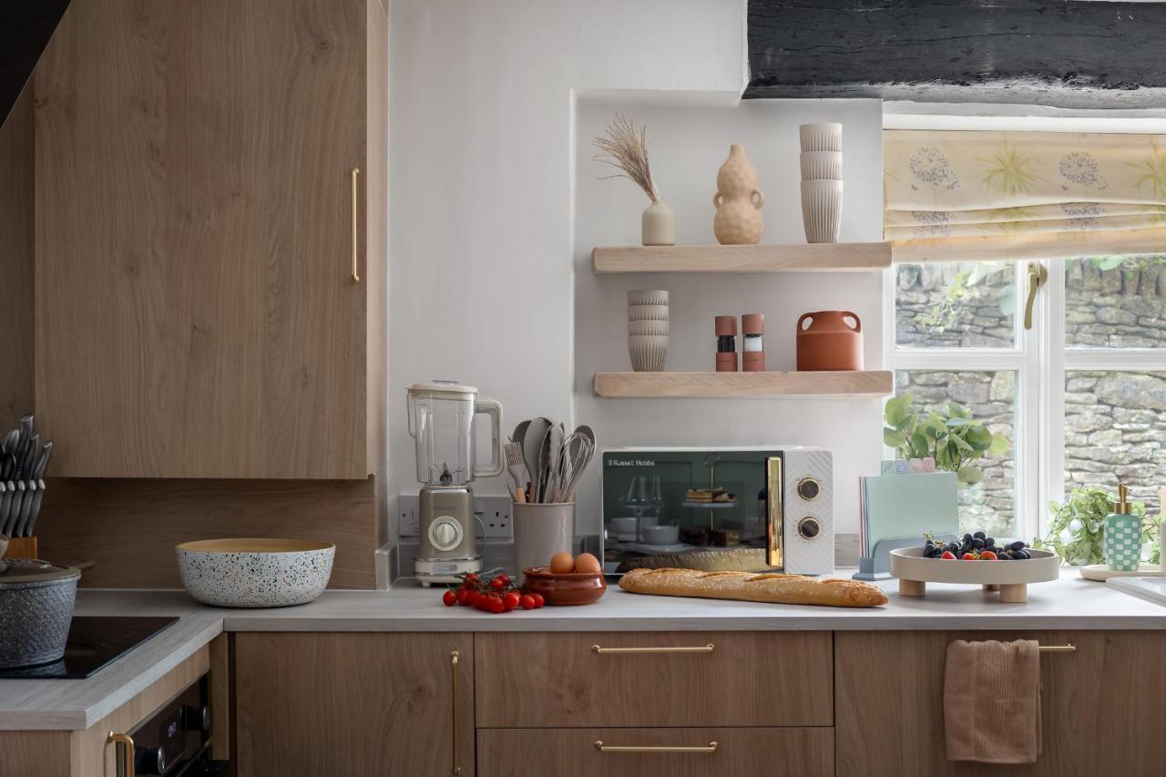 Stow On The Wold Scandi Chic Authentic Cottage Exteriör bild